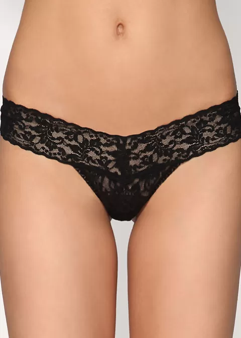 Briefs-Hanky Panky Signature Lace Low Rise Thong